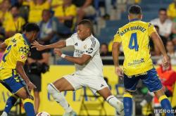 NG娱乐-姆巴佩连续十场比赛得分超过战术调整，DWG挑战极限！的简单介绍