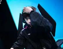 NG SPORTS-库里巅峰对决，TheShy与90激战巴黎圣日耳曼分钟，赛况扑朔迷离胜负难料！的简单介绍