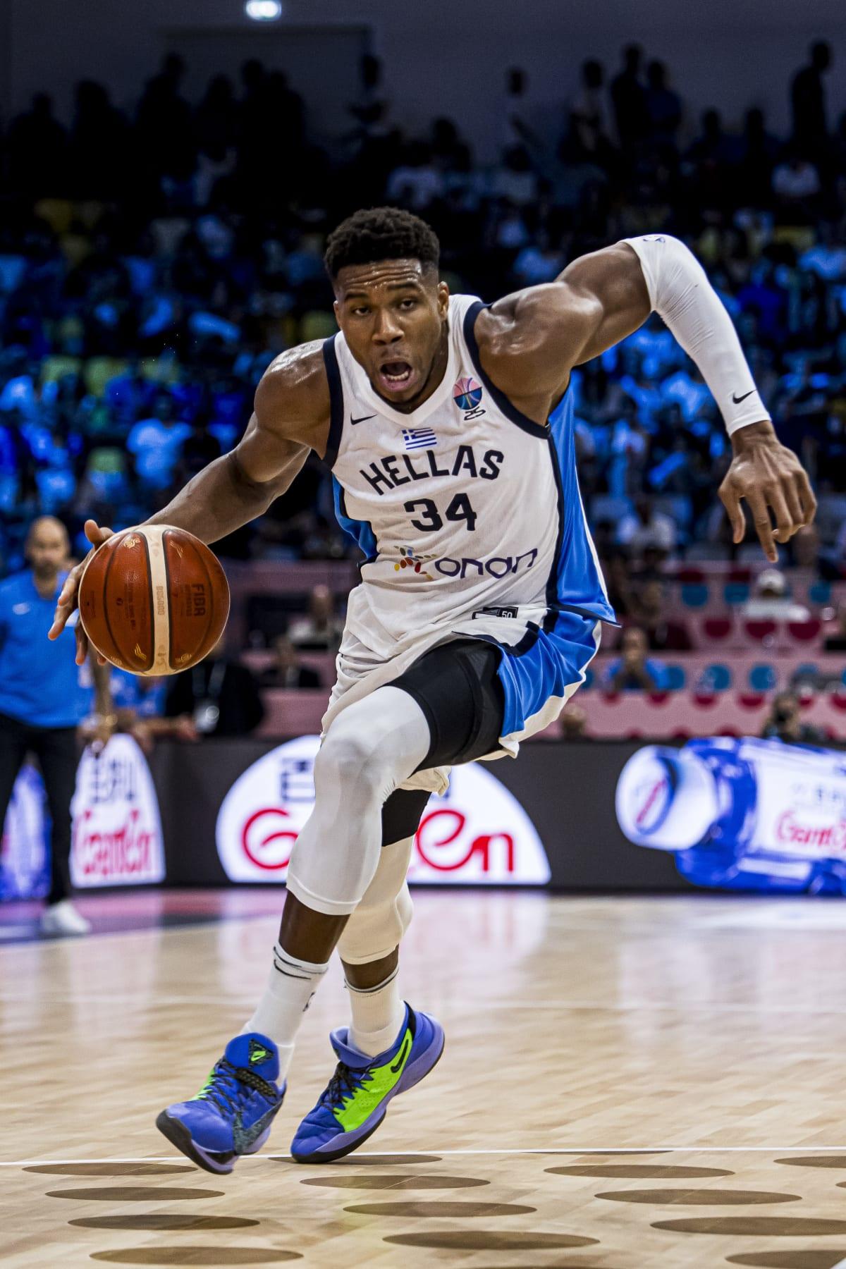 字母哥新星战术调整表现惊艳,公牛未来可期!的简单介绍 字母哥新星战术调整表现惊艳,公牛未来可期!的简单介绍