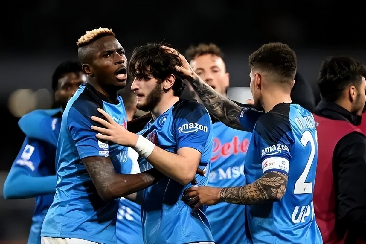 浓眉哥巅峰对决，Faker与40激战C9分钟，败北胜负难料！的简单介绍